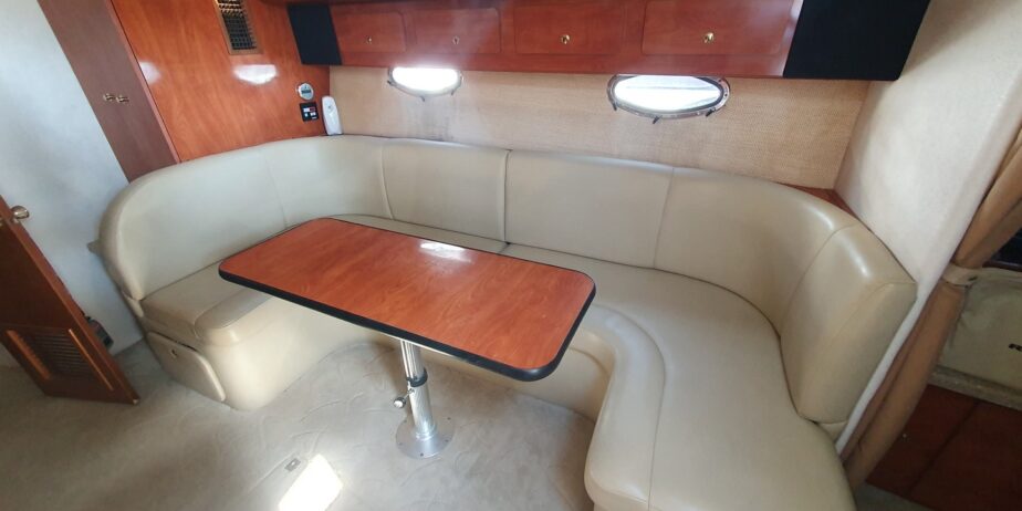 Rinker 360 Express Cruiser