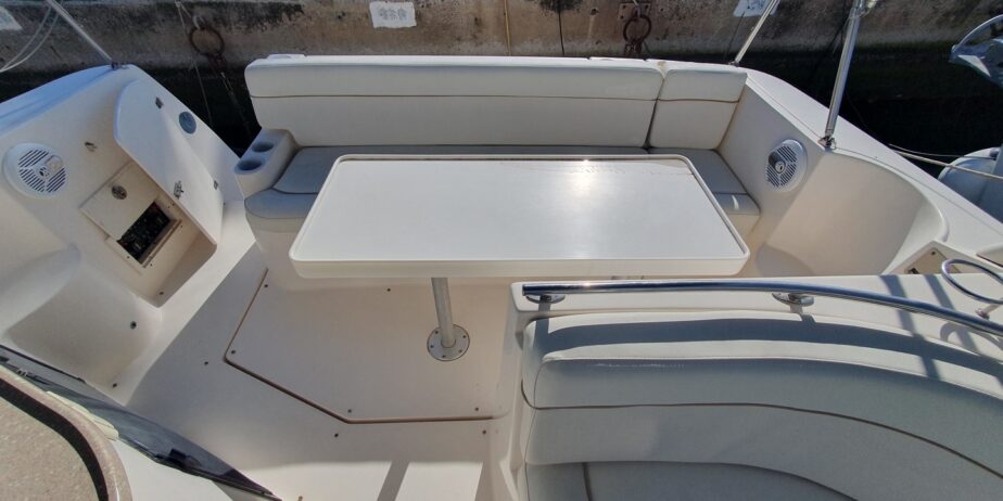 Rinker 360 Express Cruiser