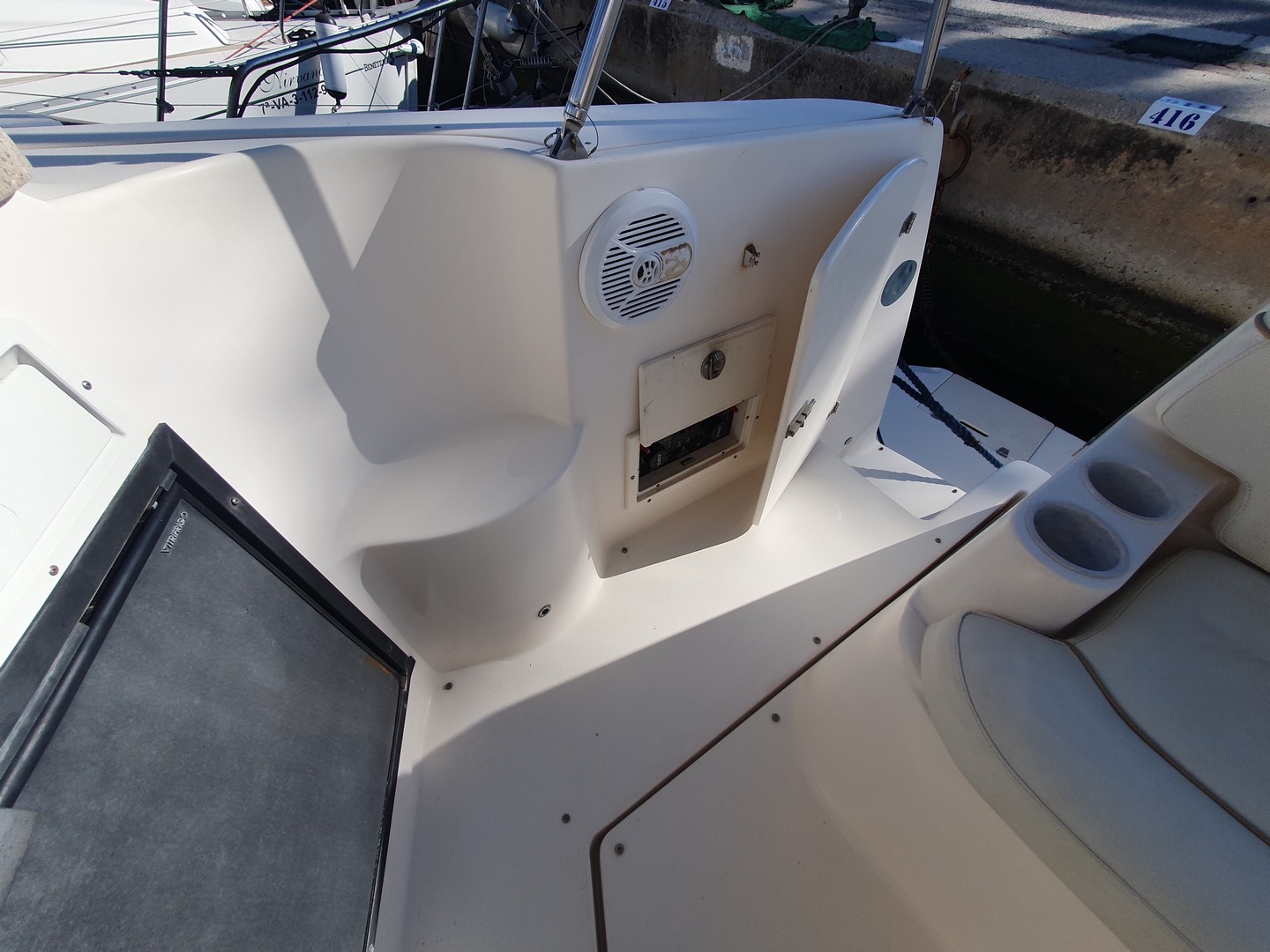 Rinker 360 Express Cruiser